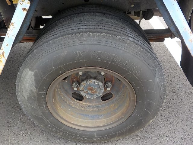 NISSAN ATLAS TRUCK 2003 Image 20