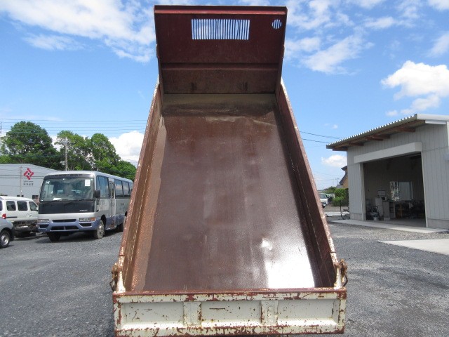 ISUZU ELF DUMP TRUCK 2002 Image 21