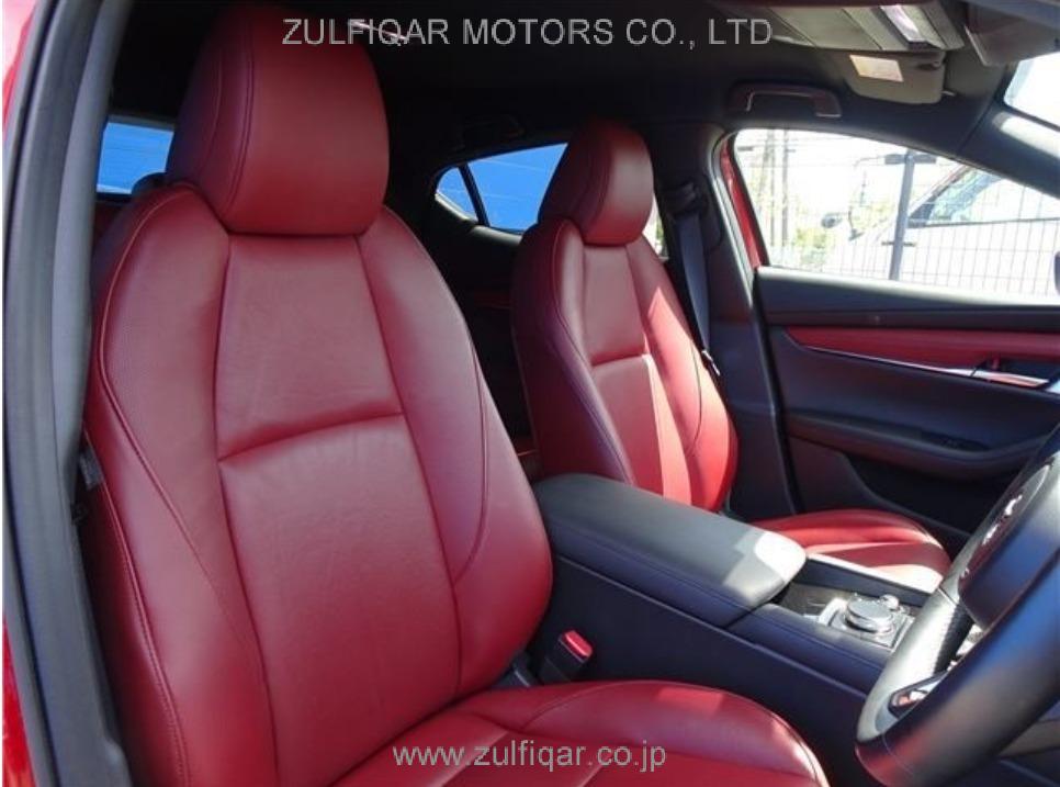 MAZDA MAZDA3 2019 Image 11