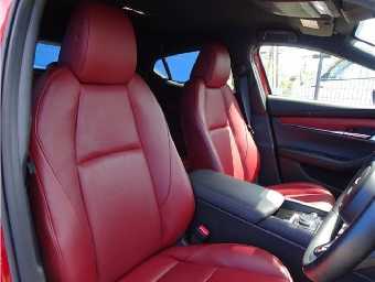 MAZDA MAZDA3 2019 Image 11