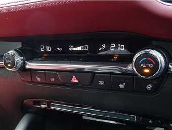 MAZDA MAZDA3 FASTBACK 2019 Image 19