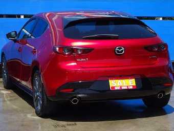 MAZDA MAZDA3 FASTBACK 2019 Image 9