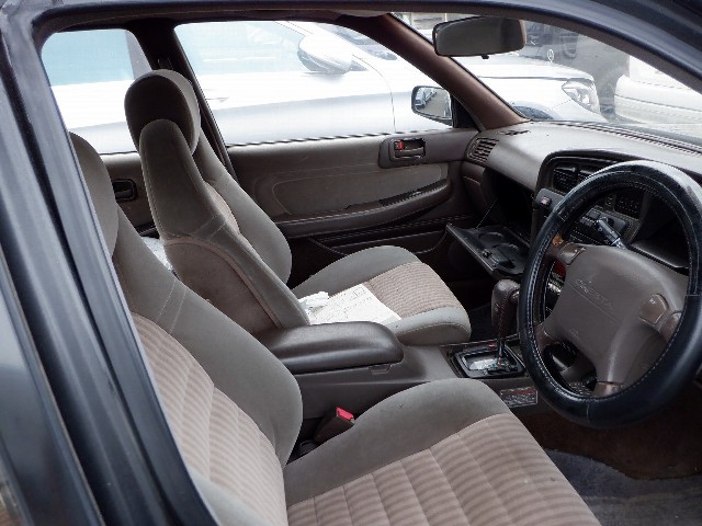 TOYOTA CRESTA 1991 Image 19