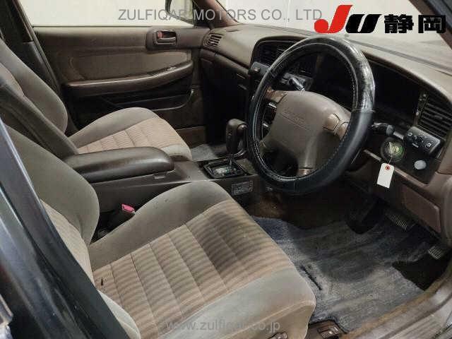 TOYOTA CRESTA 1991 Image 3