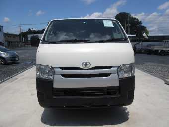 TOYOTA HIACE 2017 Image 2