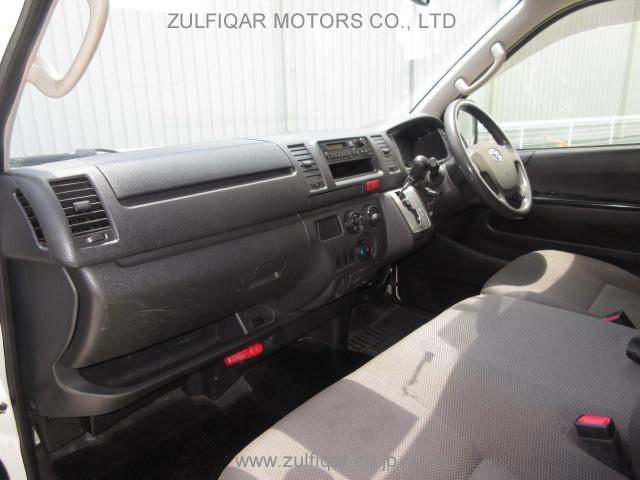 TOYOTA HIACE 2017 Image 11