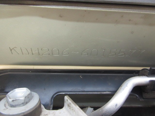 TOYOTA HIACE 2017 Image 19