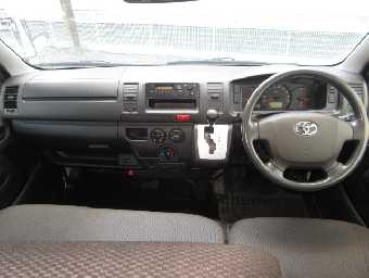 TOYOTA HIACE 2017 Image 7