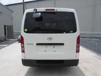 TOYOTA HIACE 2017 Image 4