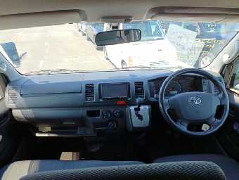 TOYOTA HIACE 2016 Image 7