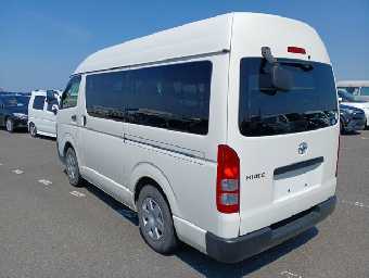 TOYOTA HIACE 2016 Image 18