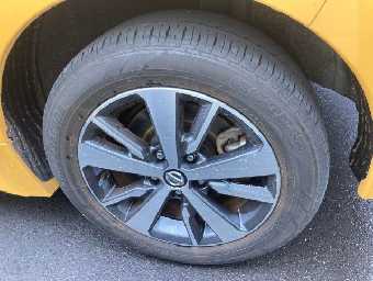 NISSAN LEAF 2019 Image 12