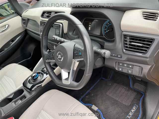 NISSAN LEAF 2019 Image 3