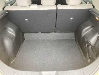 NISSAN LEAF 2019 Image 17