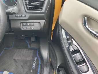 NISSAN LEAF 2019 Image 23