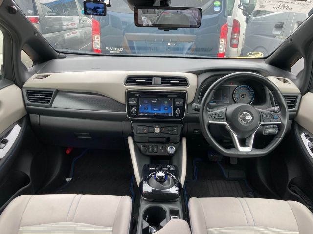 NISSAN LEAF 2019 Image 34