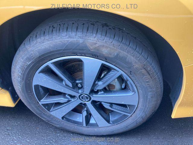 NISSAN LEAF 2019 Image 9