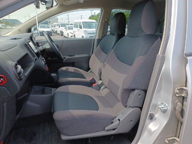 NISSAN A.D S/V 2017 Image 20