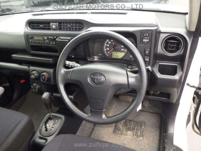 TOYOTA PROBOX 2017 Image 6