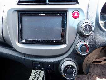 HONDA FIT 2011 Image 8