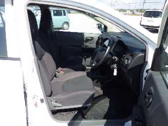 NISSAN NV150 AD 2017 Image 17