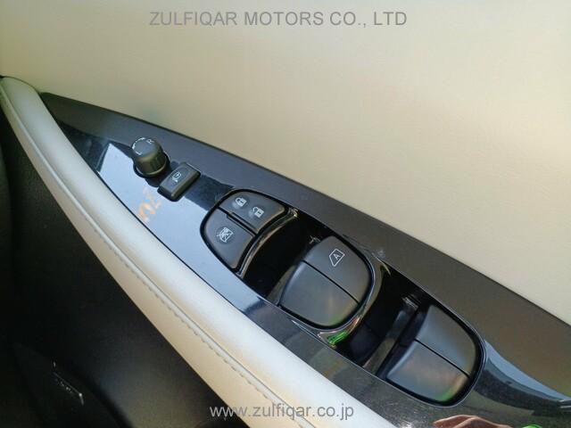 NISSAN LEAF 2019 Image 12