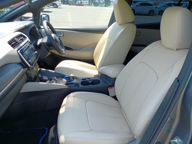 NISSAN LEAF 2019 Image 23