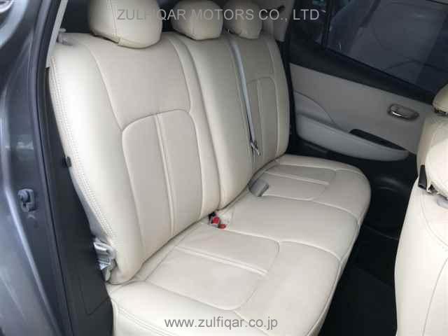 NISSAN LEAF 2019 Image 6