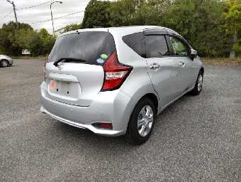 NISSAN NOTE 2017 Image 2