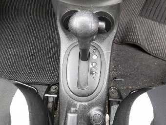 NISSAN NOTE 2017 Image 9