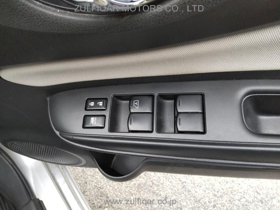 NISSAN NOTE 2017 Image 11