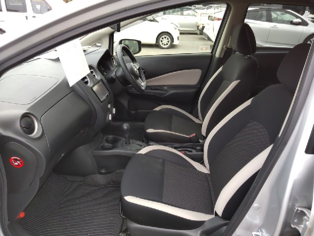 NISSAN NOTE 2017 Image 19