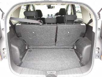 NISSAN NOTE 2017 Image 6