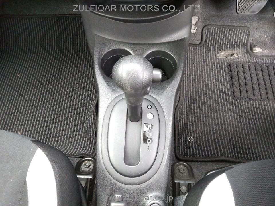 NISSAN NOTE 2017 Image 9