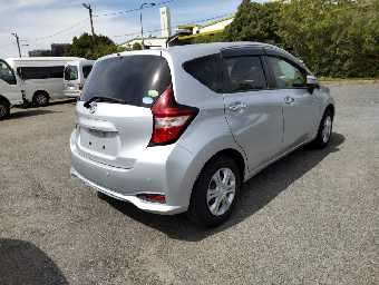 NISSAN NOTE 2017 Image 2