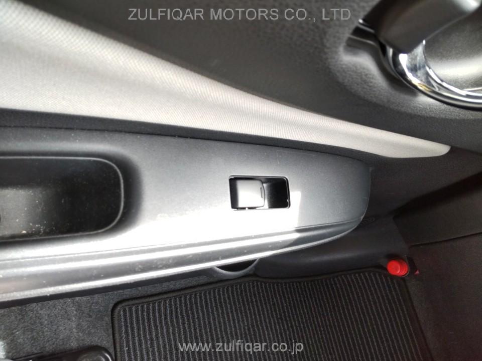 NISSAN NOTE 2017 Image 9