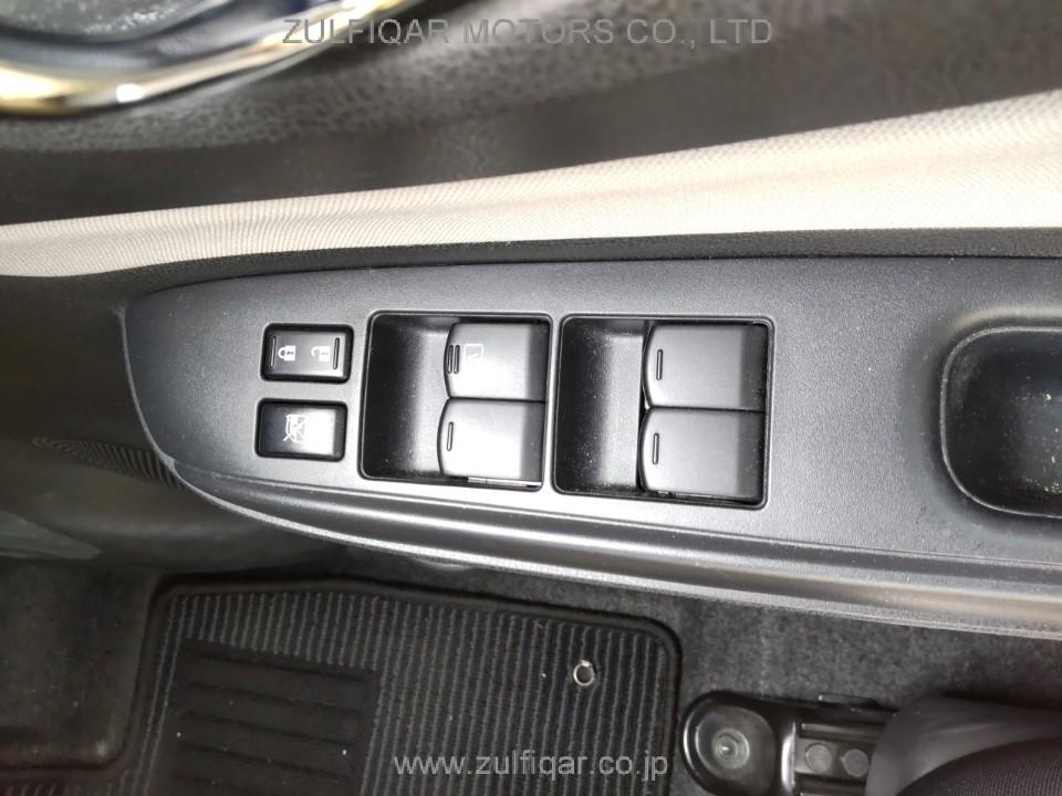 NISSAN NOTE 2017 Image 10