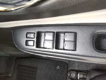 NISSAN NOTE 2017 Image 10