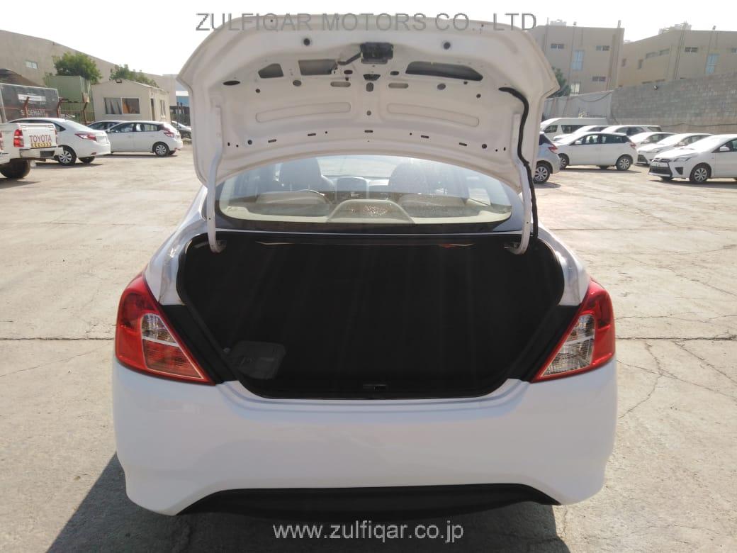 NISSAN SUNNY 2019 Image 9