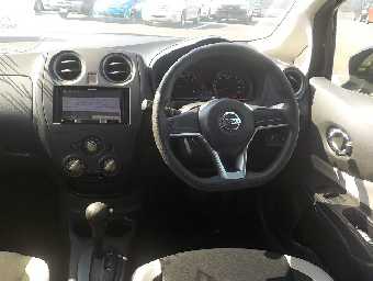 NISSAN NOTE 2018 Image 11