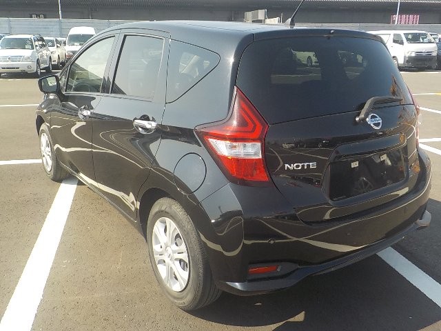 NISSAN NOTE 2018 Image 27