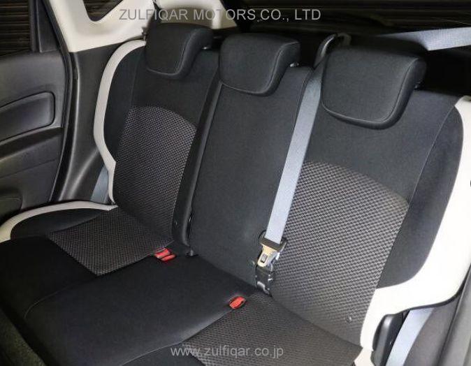 NISSAN NOTE 2018 Image 5
