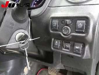 NISSAN NOTE 2017 Image 4