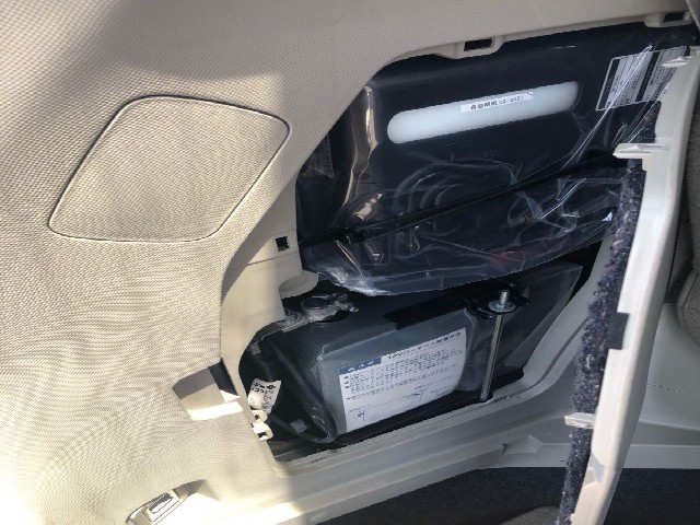 TOYOTA ESTIMA HYBRID 2010 Image 33