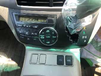 TOYOTA ESTIMA HYBRID 2010 Image 33