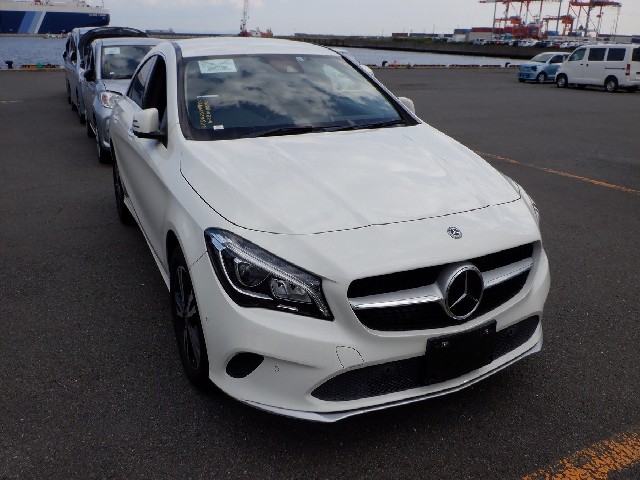 MERCEDES BENZ CLA CLASS 2017 Image 19