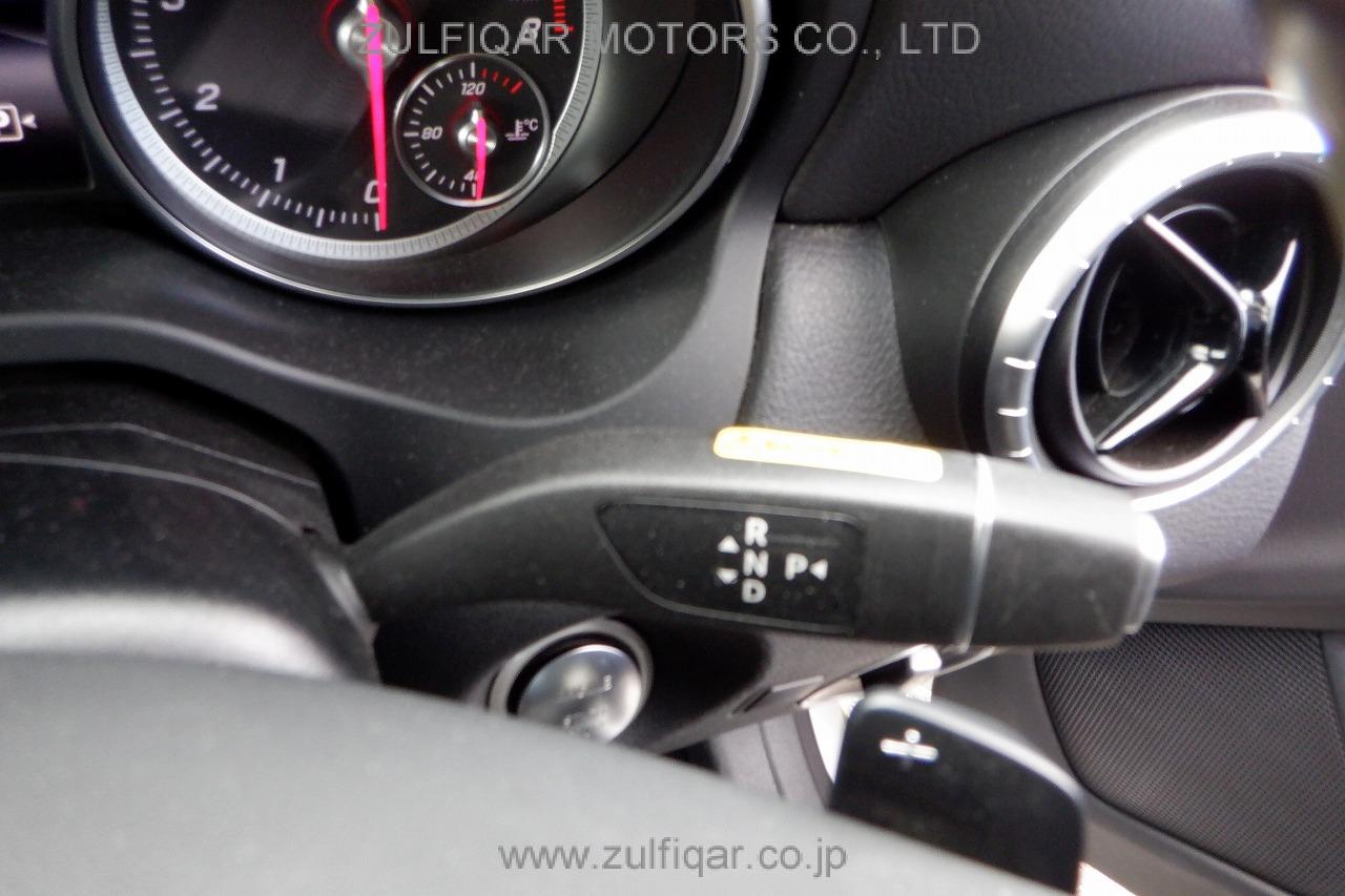 MERCEDES BENZ CLA CLASS 2017 Image 9