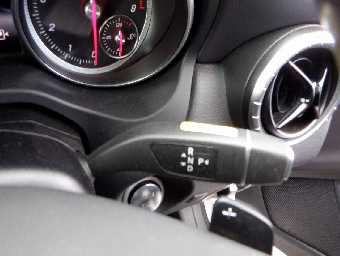 MERCEDES BENZ CLA CLASS 2017 Image 9