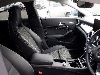 MERCEDES BENZ CLA CLASS 2017 Image 10