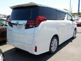 TOYOTA ALPHARD 2017 Image 17